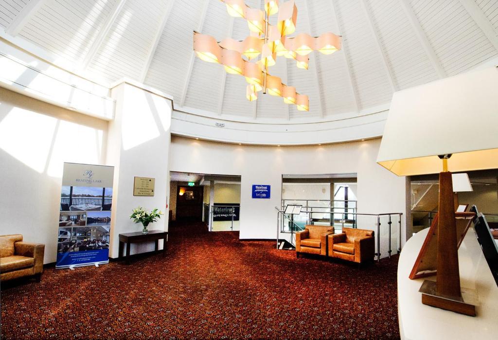 Reading Lake Hotel المظهر الخارجي الصورة
